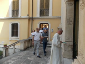 Processione introitale.