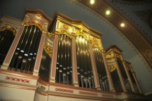 L'organo Pirchner della chiesa parrocchiale di Ortisei (23 luglio).