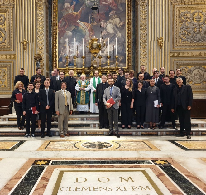 I partecipanti al corso, con i Docenti, al termine della Celebrazione Eucaristica.